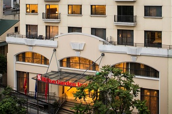 khach-san-hilton-garden-inn-hanoi-son-la